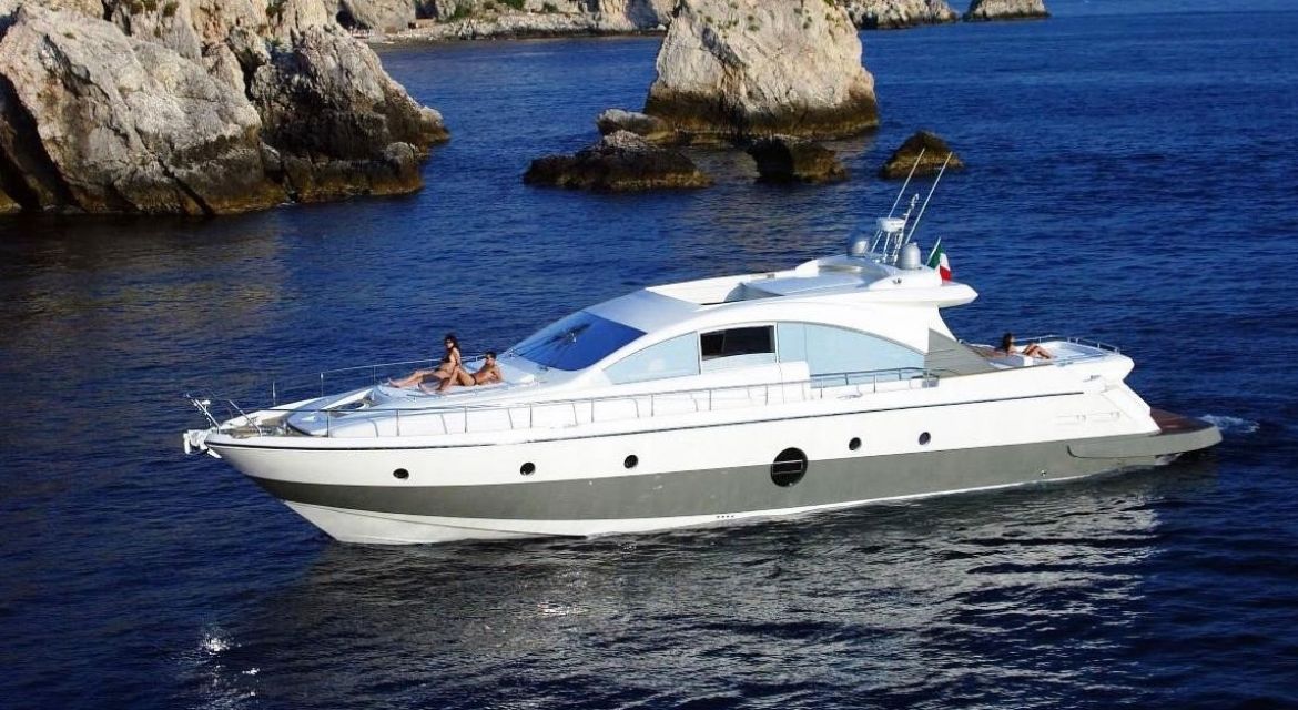 Yacht Aicon 72 for sale - by yachtingalliance.com